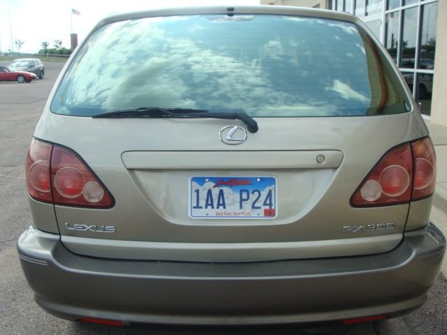 Lexus RX 300 1999 photo 4