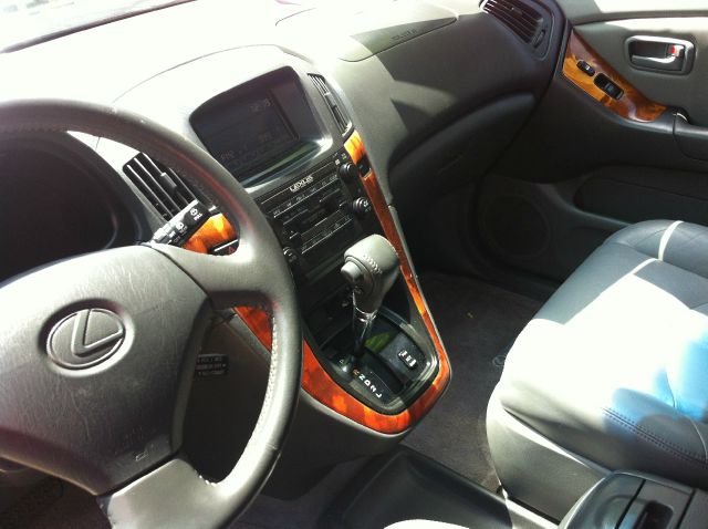 Lexus RX 300 2000 photo 2