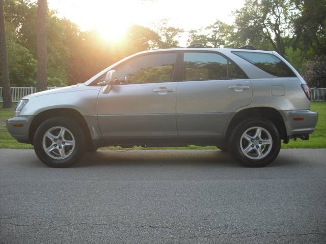 Lexus RX 300 EX - DUAL Power Doors Sport Utility