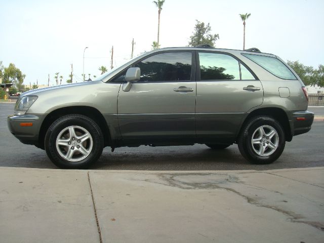 Lexus RX 300 2000 photo 3