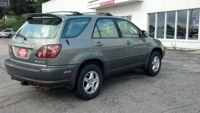 Lexus RX 300 2000 photo 2