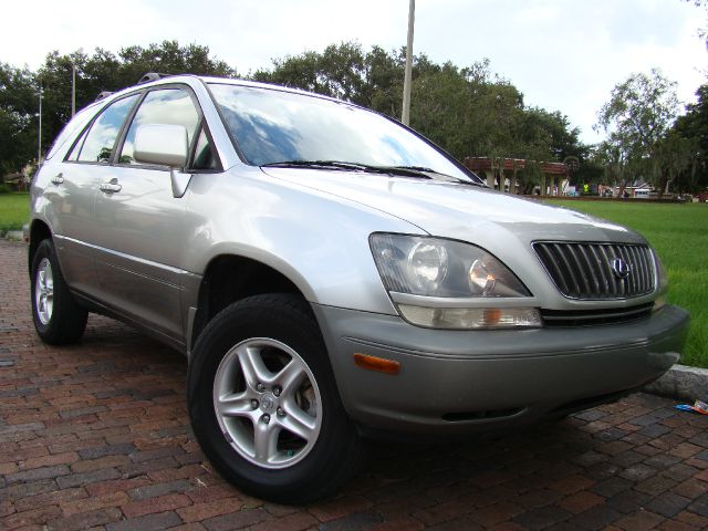 Lexus RX 300 2000 photo 2