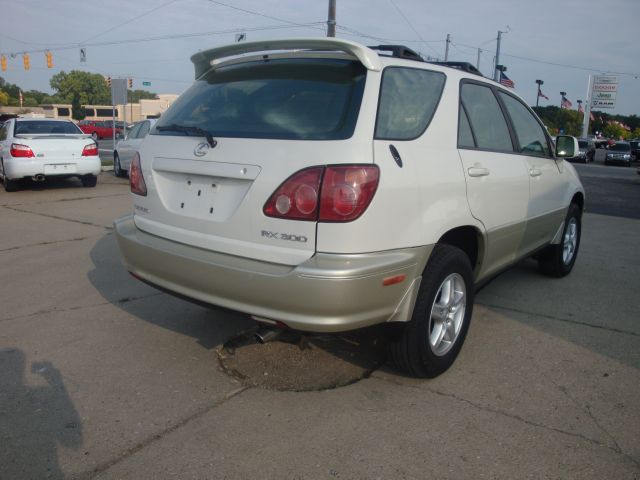 Lexus RX 300 2000 photo 2