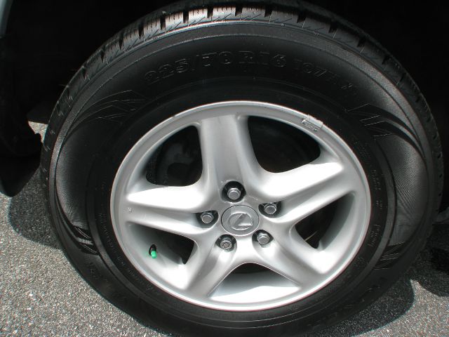 Lexus RX 300 2001 photo 2