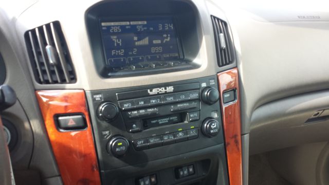 Lexus RX 300 2001 photo 23