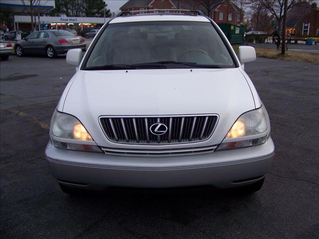 Lexus RX 300 2001 photo 2