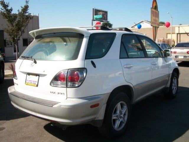 Lexus RX 300 2001 photo 3