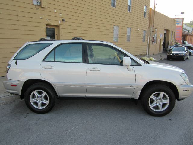 Lexus RX 300 2001 photo 2