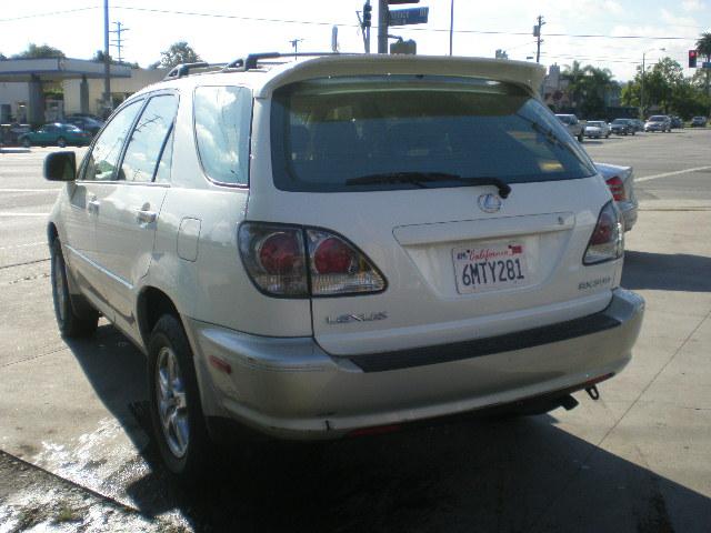Lexus RX 300 2001 photo 2