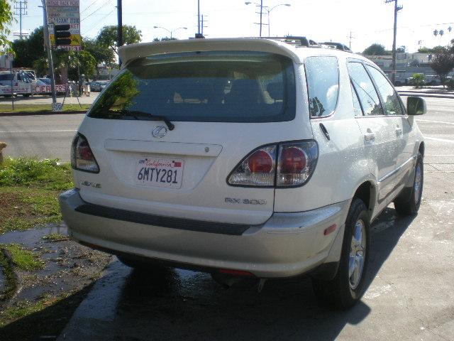 Lexus RX 300 2001 photo 3