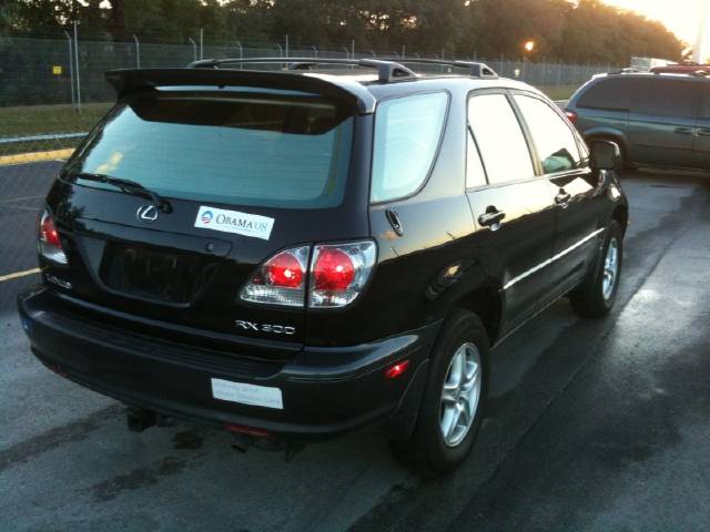 Lexus RX 300 2001 photo 2