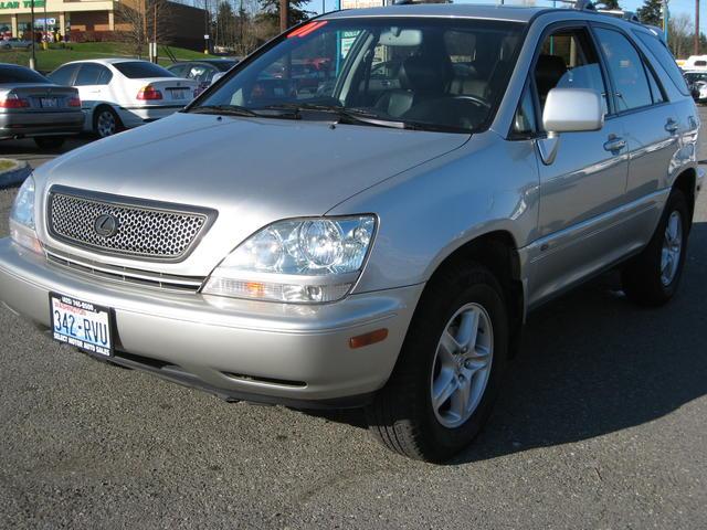 Lexus RX 300 2001 photo 2