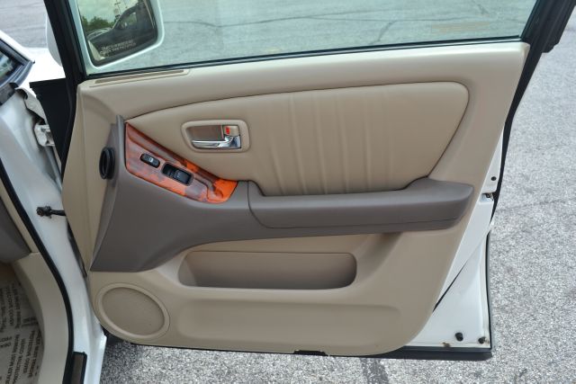 Lexus RX 300 2001 photo 15