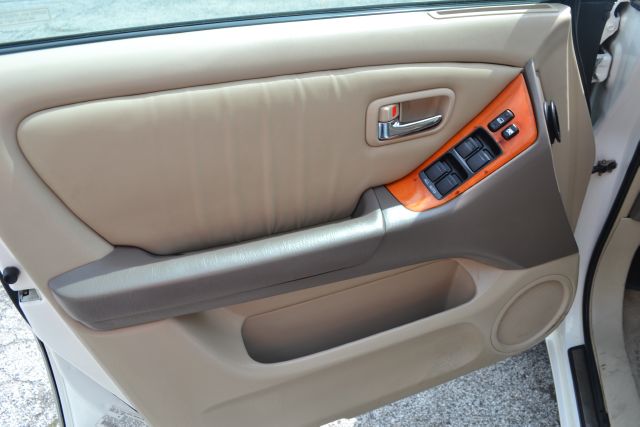 Lexus RX 300 2001 photo 45