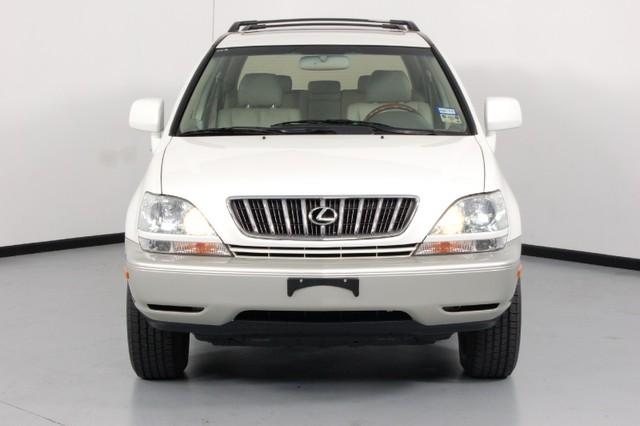 Lexus RX 300 2001 photo 3