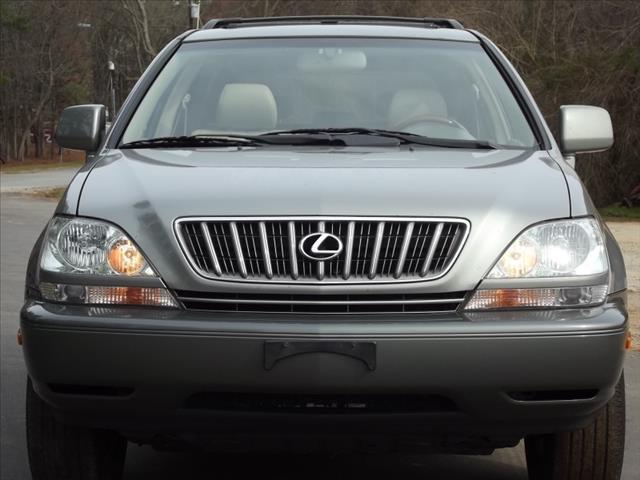 Lexus RX 300 2003 photo 2