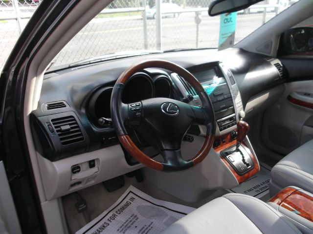 Lexus RX 330 Ram 3500 Diesel 2-WD SUV