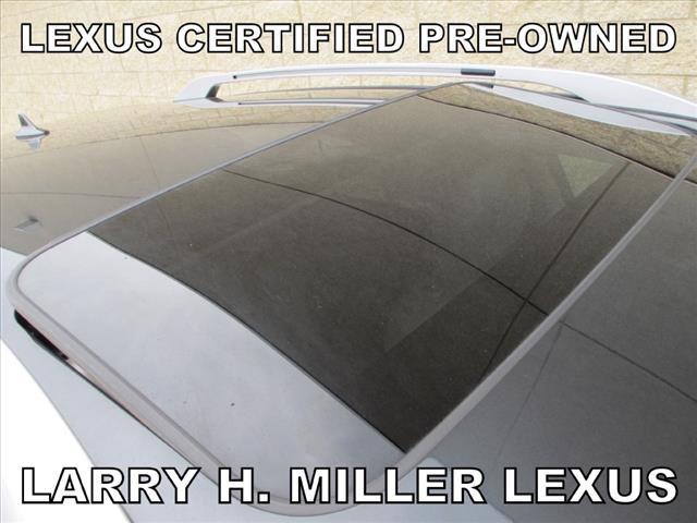 Lexus RX 350 2011 photo 2