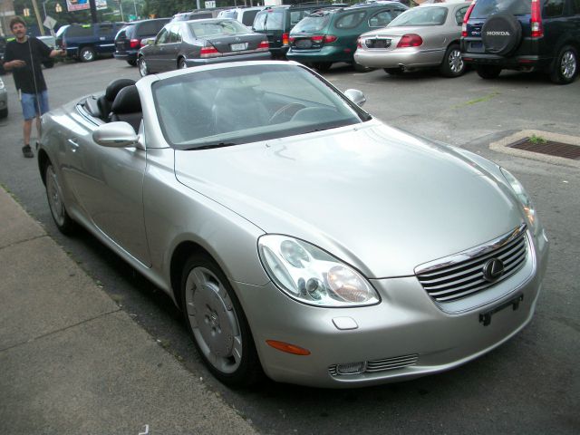 Lexus SC 430 2002 photo 2