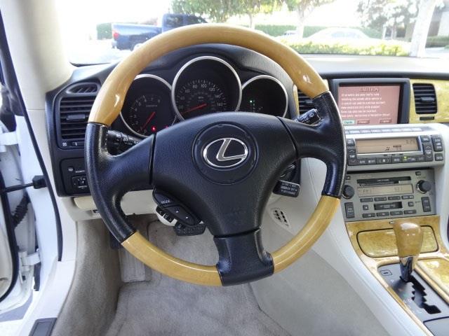 Lexus SC 430 2003 photo 8