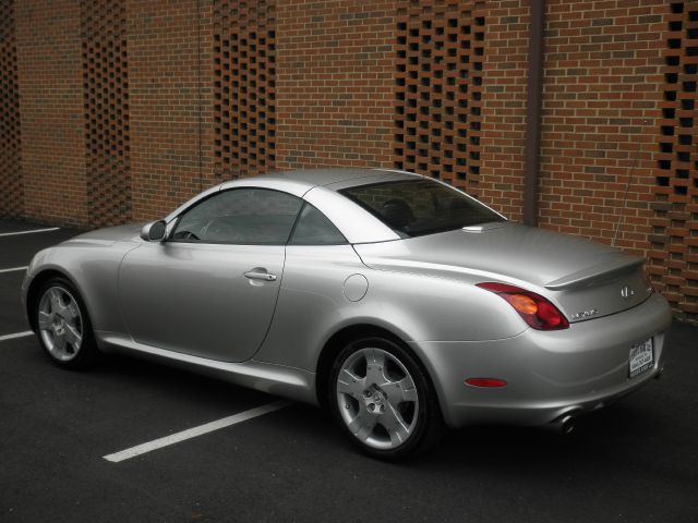 Lexus SC 430 2004 photo 2