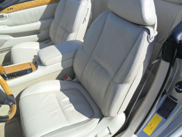 Lexus SC 430 2004 photo 0