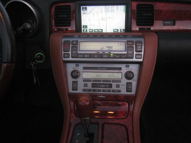 Lexus SC 430 2005 photo 2
