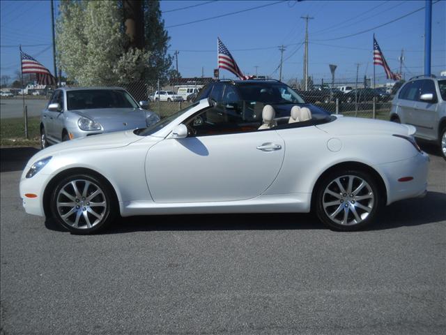 Lexus SC 430 V8 - AWD Convertible