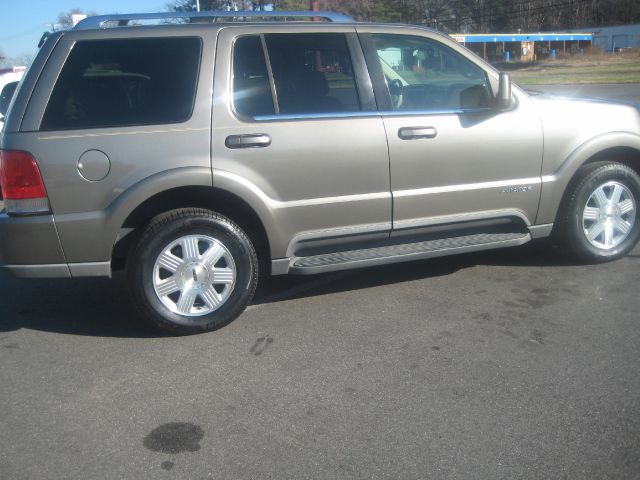 Lincoln Aviator 2003 photo 2