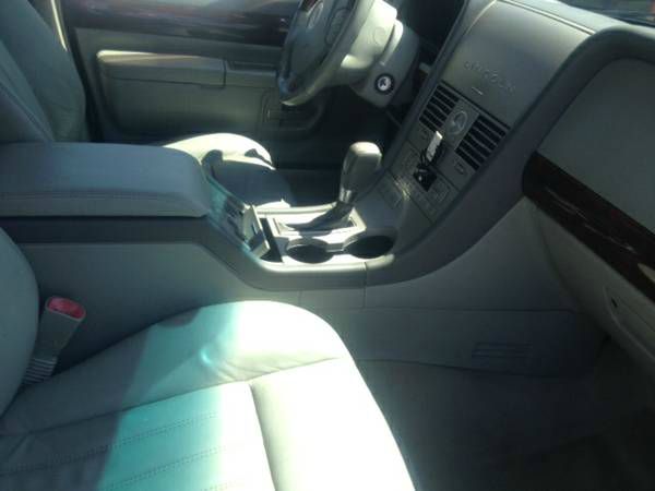Lincoln Aviator 2004 photo 4