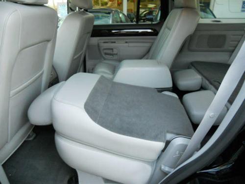 Lincoln Aviator 2004 photo 2