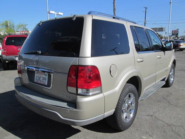 Lincoln Aviator 2004 photo 2