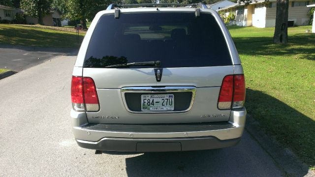 Lincoln Aviator 2004 photo 2