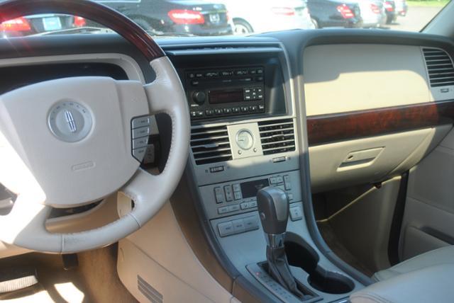 Lincoln Aviator 2004 photo 6