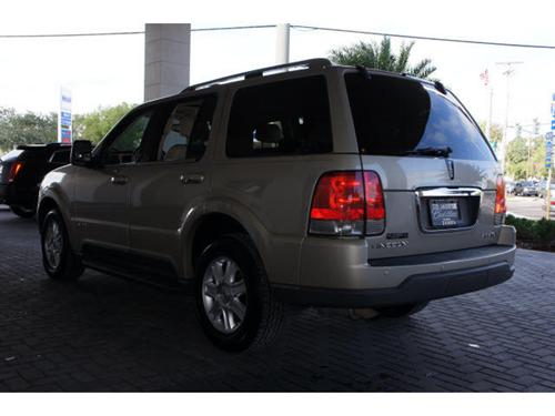 Lincoln Aviator 2004 photo 2