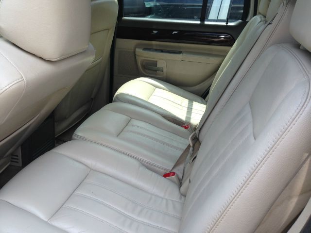 Lincoln Aviator 2004 photo 3