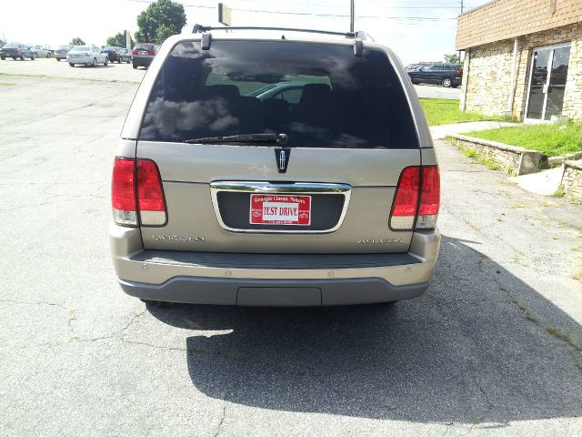 Lincoln Aviator 2004 photo 2