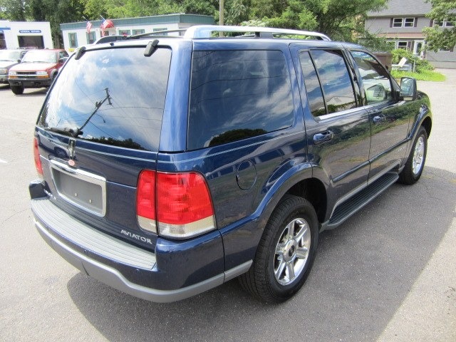Lincoln Aviator 2004 photo 2