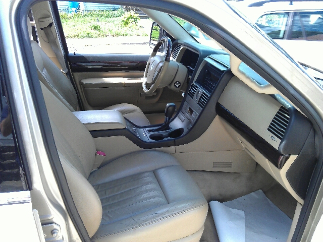 Lincoln Aviator 2005 photo 2