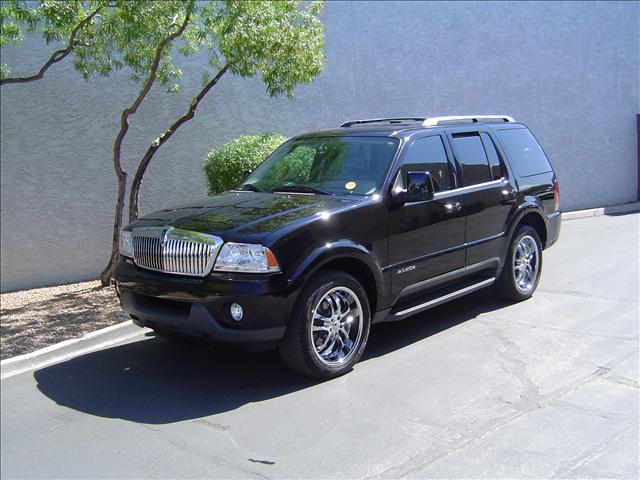 Lincoln Aviator 2005 photo 1