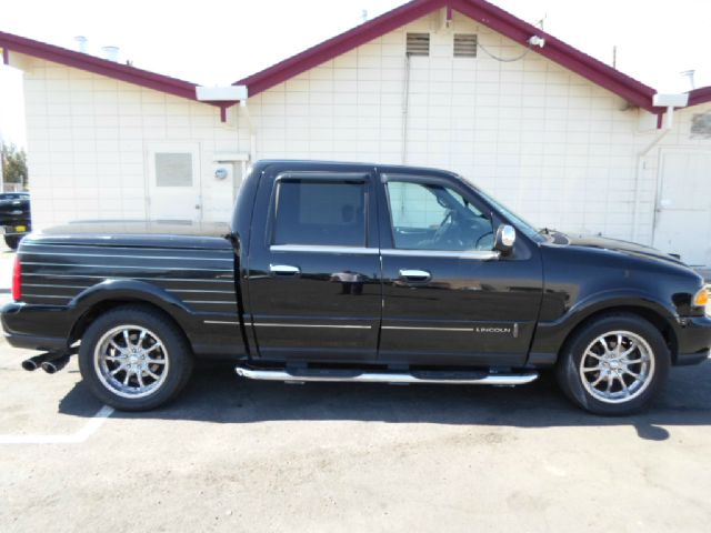 Lincoln Blackwood 2002 photo 13