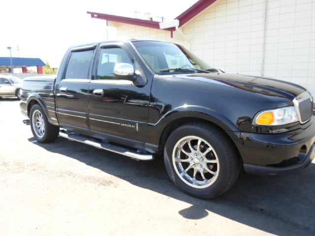 Lincoln Blackwood 2002 photo 20