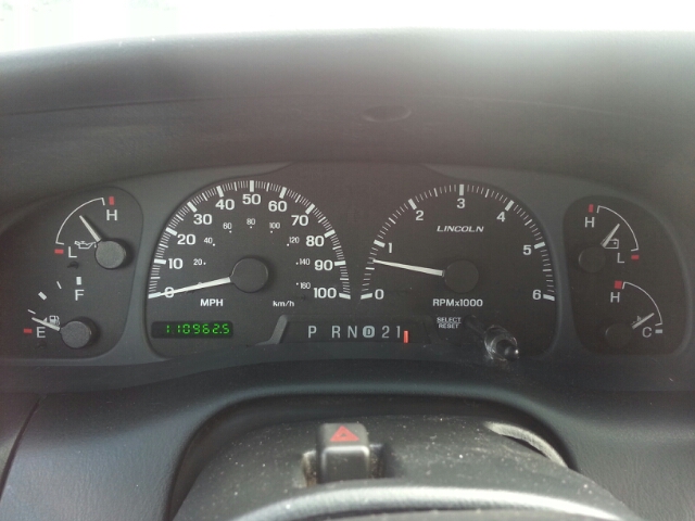 Lincoln Blackwood 2002 photo 3