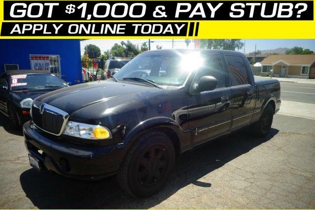 Lincoln Blackwood 2002 photo 2