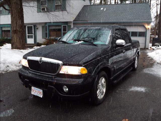 Lincoln Blackwood 2002 photo 5