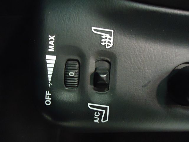 Lincoln Blackwood 2002 photo 2