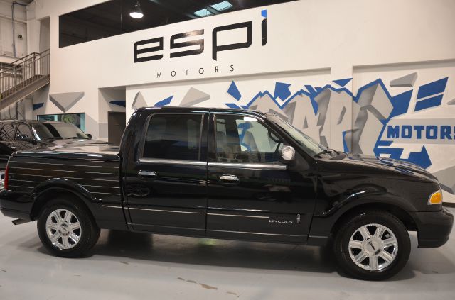 Lincoln Blackwood 2002 photo 3