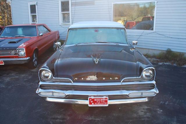 Lincoln Continental EXL 7 Passenger AWD Sedan