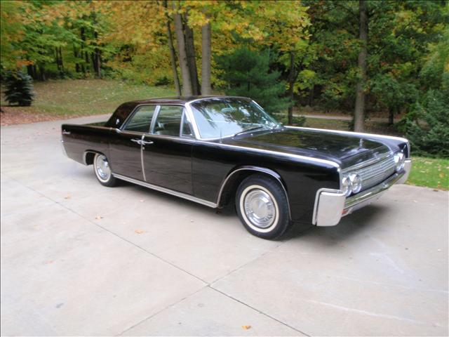 Lincoln Continental 1963 photo 0