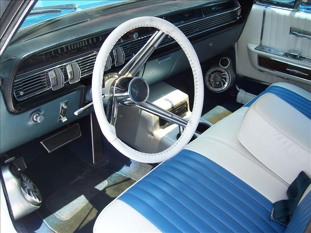 Lincoln Continental 1964 photo 1